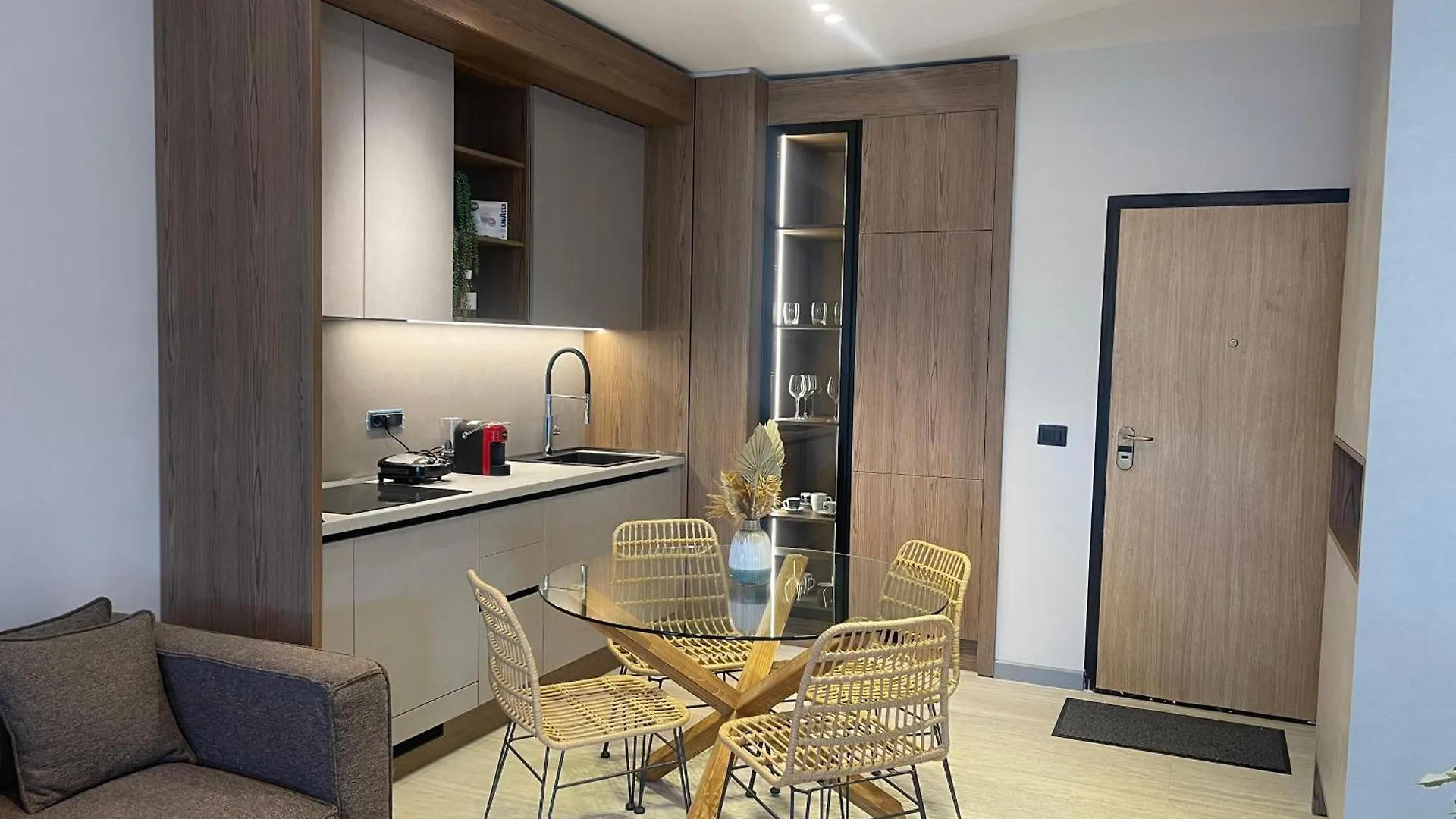 Marina Bay Luxury Apartment Vlora